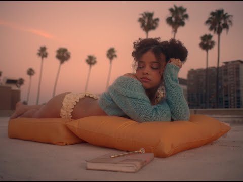 Bubble Wrap (Official Music Video) - Lynnea M