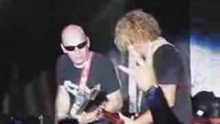 Chickenfoot - Bad Motor Scooter (Live)