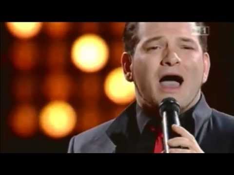 Cesare Rascel canta Arrivederci Roma a RAI 1ne "Migliori Anni"