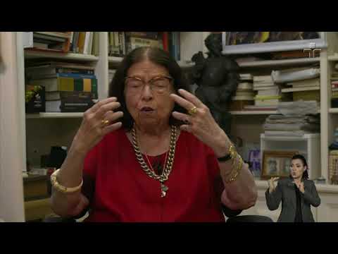 Nélida Piñon talks about the plurality of the Portuguese language in Brazilian literature
