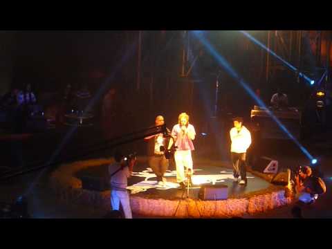 Super chor  VS   Hampper  ( Primera Batalla) Redbull - Perú )