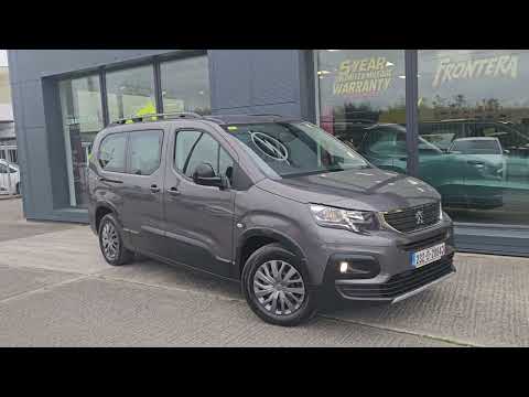 Peugeot Rifter 7 Seater Lowered Floor Wheelchair - Image 2