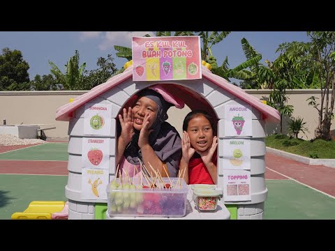 KEYSHA & IBU ZUNI SELLING FRUIT ICE CREAM - Play Slide And House - Home