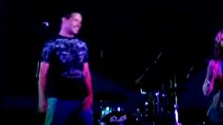 Ty Herndon : You can leave your hat on!