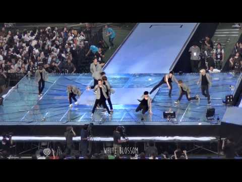 140815 SMTOWN Concert - 으르렁 Growl (EXO)