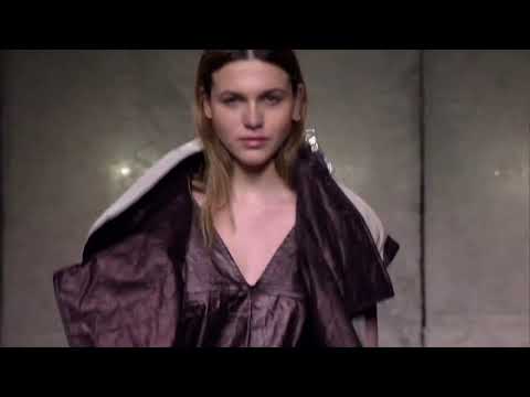 Desfile Deyi AW/21 MBFWMadrid