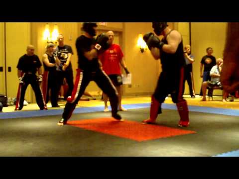 George Fitzgerald fights Mike Allen for Joe Lewis BB