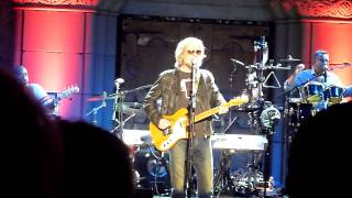Hall &amp; Oates performing &quot;Did It In A Minute&quot; (Rare) live @ the Mountain Winery on 9/18/2012