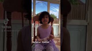 Download lagu Pantun Melayu Dari UK : Sorong Papan Tarik Papan … mp3