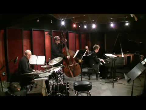 Lori Mechem Quartet Performing Flight of the Foo Birds