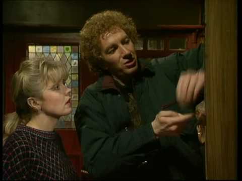 The Fast Show - Billy Bleach -1- Fruit machines