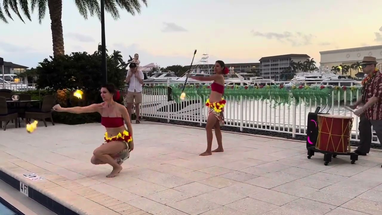 Promotional video thumbnail 4 for Alaula Hula Dancers