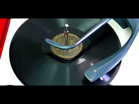 Tommy Dorsey & His Orchestra ~ Trade Winds (1940) (Frank Sinatra, vocal)