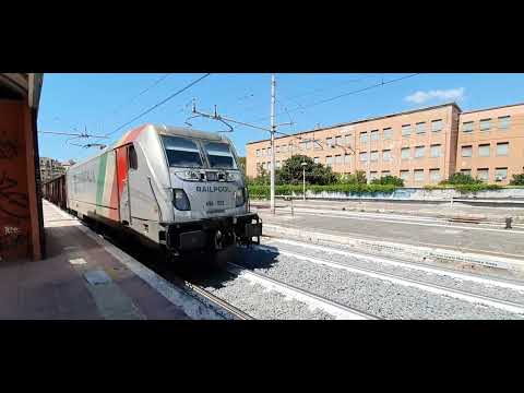 E494 552 Railpool Locoitalia in transito a Roma Tuscolana con carri Eanos