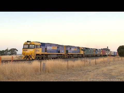2MA5 Pacific National Intermodal Freight Train (14/1/2019) - PoathTV Australian Railways