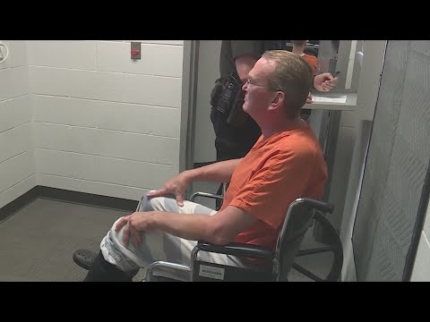 Kansas middle school teacher charged with sex crimes