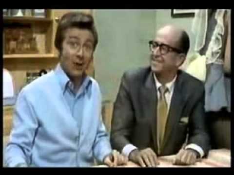 Phil Silvers On The Des O'Connor Show (1970)