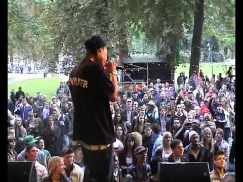 3rd dimension and B-boys  @ Breda Barst 2010 (part 3 of 4)