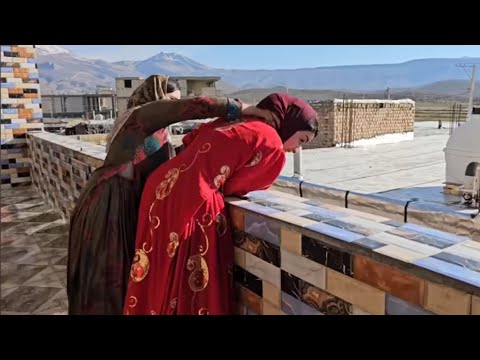 A debate between Mahyar and Senogal