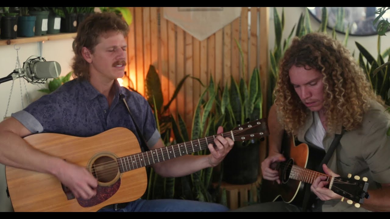 Promotional video thumbnail 1 for The Smoky Dunes (Bluegrass Duo)