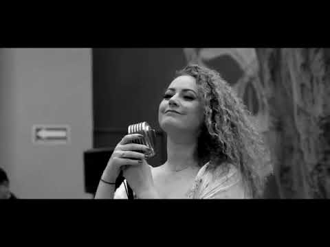 Besame Mucho video