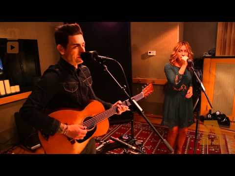 Kiss Me Darlin - Twin Forks