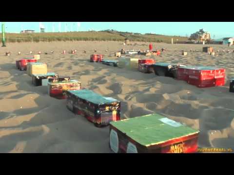 Trailer Vuurwerkshow Kijkduin/Den Haag 13-7-2013 WK Cross Triathlon