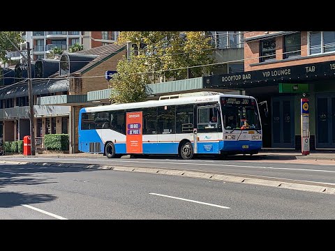 Transdev John Holland Buses m/o 3923: Volvo B10BLE Phoenix Orana