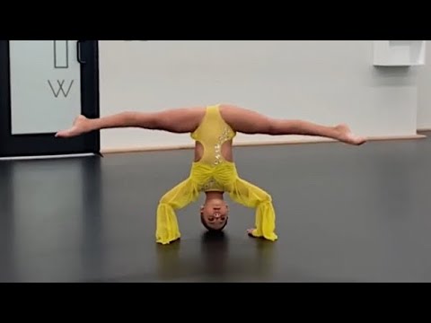 Nicole Piles- Voyage