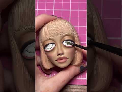 sculpture of bob and charlotte in lost in translation