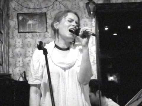 Maria  Raducanu & Sorin Terinte in Viilor