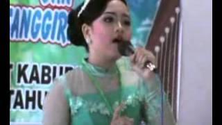 Download lagu Juara 1 lomba nyanyi tunggal (Putri) FLS2N Kab. Sumedang 2016 (Pupuh Wirangrong dan Maskumambang) mp3