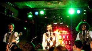 Mayer Hawthorne &amp; The County - The Ills - New Orleans, LA - 03-15-2010