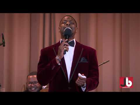 Lee Williams Son (CC Williams) & The Spiritual QC's - "I Can't Give Up"