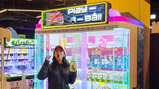 Download lagu MESIN BOLA BERHADIAH CEMILAN DAN MAINAN! mp3 Download lagu MESIN BOLA BERHADIAH CEMILAN DAN MAINAN! mp3