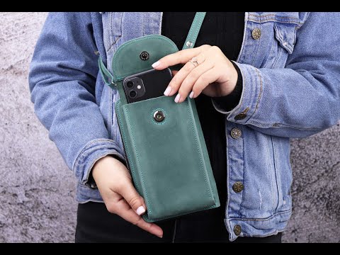 Сумка кошелек для телефона/ Кожаная сумка клатч через плечо для женщин/ Бирюзовая наплечная сумочка на молнии - фото 1 - id-p1459056076