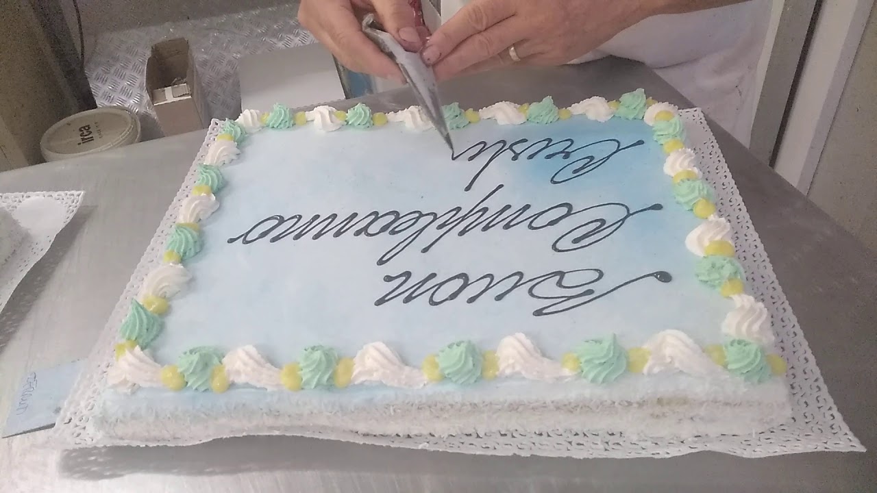 Scrivere una Torta di Compleanno