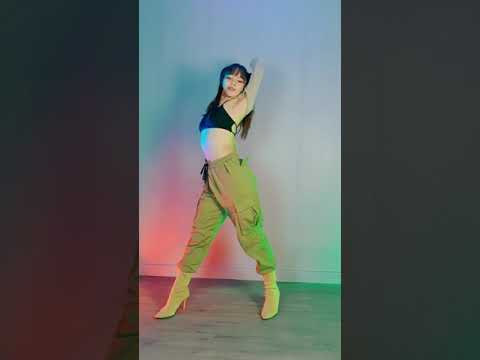 LISA 'MONEY' mirrored dance cover #shorts (based on the Performance vid and added some freestyle)