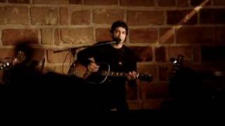 "Per combattere l'acne" - Le luci della centrale elettrica live at Novoli (Le) 27/12/08