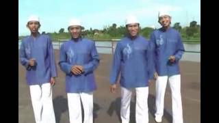 Download lagu AL Mahabbatain Syarofatul Anam mp3