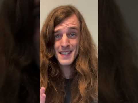 HOW TO KICKFLIP A FINGERBOARD! 🛹🔥 #shorts