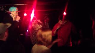 Yoguttene - Ong å så i$ete @ Revolver 17. mai