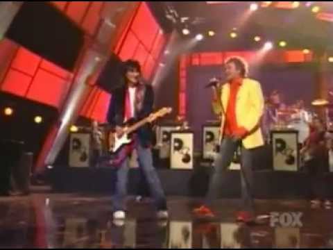 ROD STEWART AND RON WOOD-MEDLEY LIVE FASHION ROCKS 2004-MAGGIE MAY, STAY WITH ME
