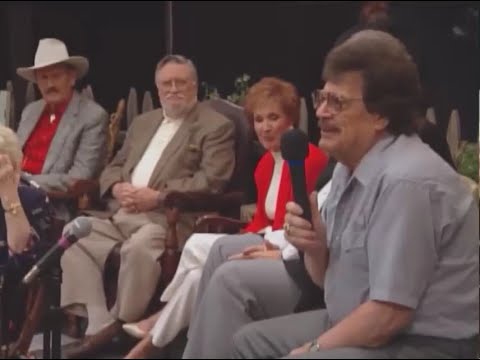 Roger Miller stories - Told by his Country Music Friends