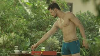 Van Heusen Anti-Bacterial Innerwear – Film 3: Odour Prevention