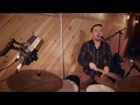 Oscar Tango: "Beautiful Mess" - Live in the Studio