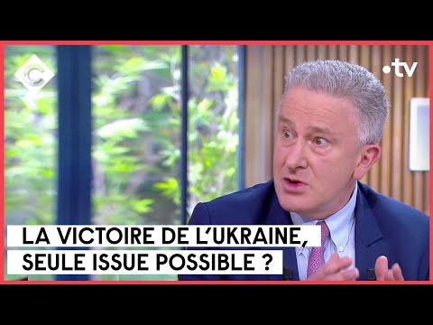 Nicolas Tenzer, Dominique Albertini et Charlotte Chaffanjon - C à vous - 26/04/2022