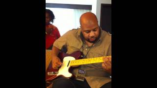 Phil Hughley Plays DAllen Tele WildCat Tiger Staggers.MOV