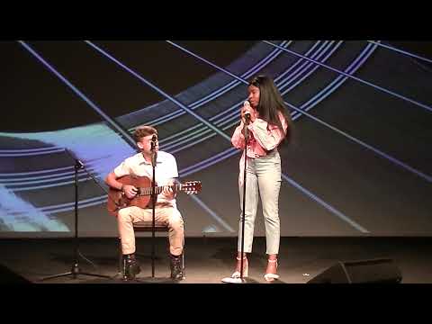 Gitarre und Vocal Duett