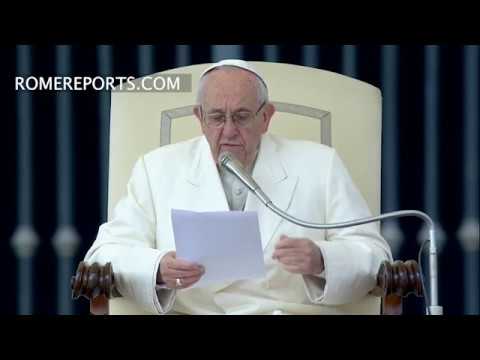 Francisco explica la importancia de la liturgia de la Palabra en la Misa